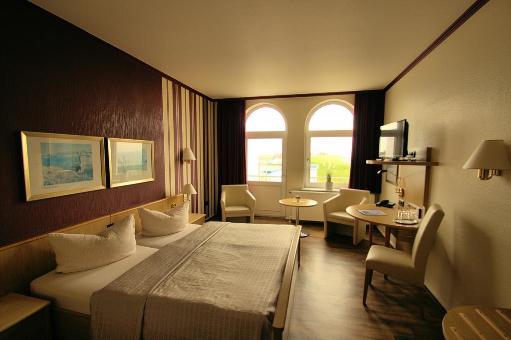 Strandhotel Dagebuell Direkt An Der Nordsee מראה חיצוני תמונה