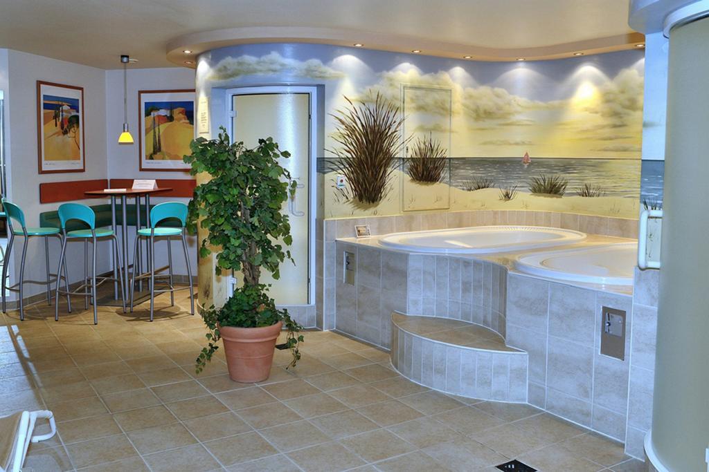 Strandhotel Dagebuell Direkt An Der Nordsee מראה חיצוני תמונה